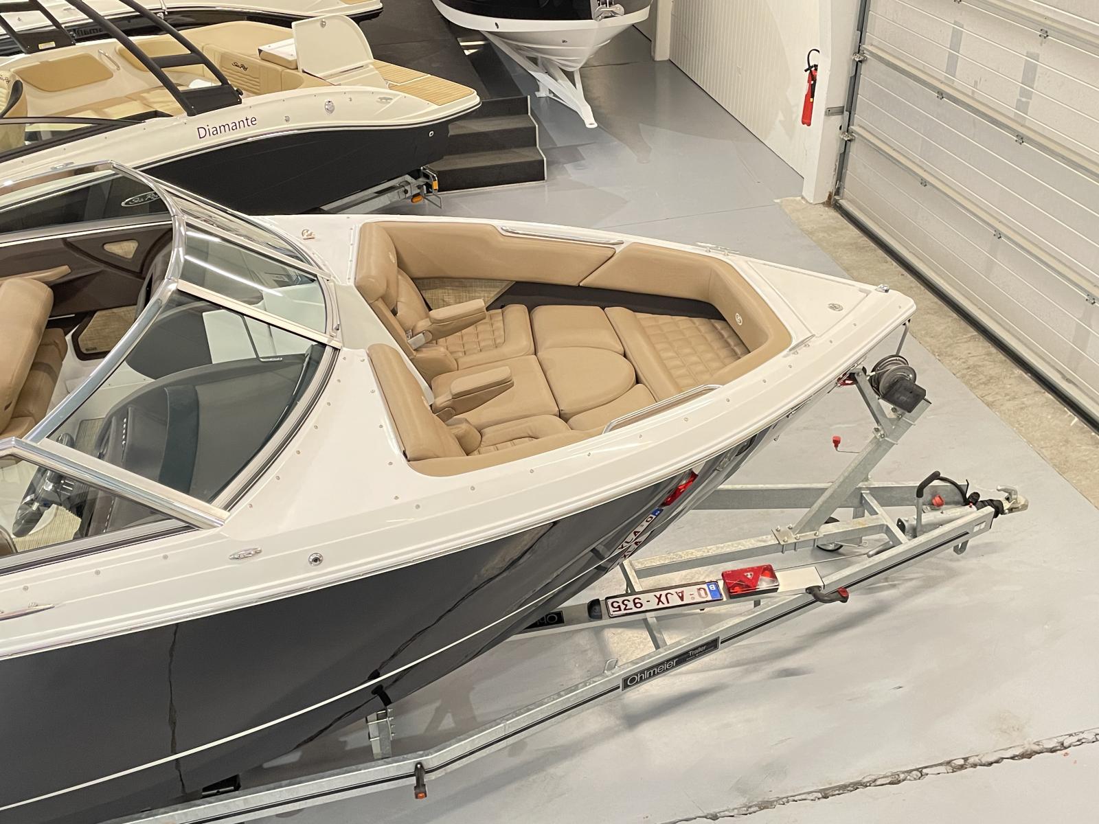 Cobalt R3 Bowrider Belgian Boat Service