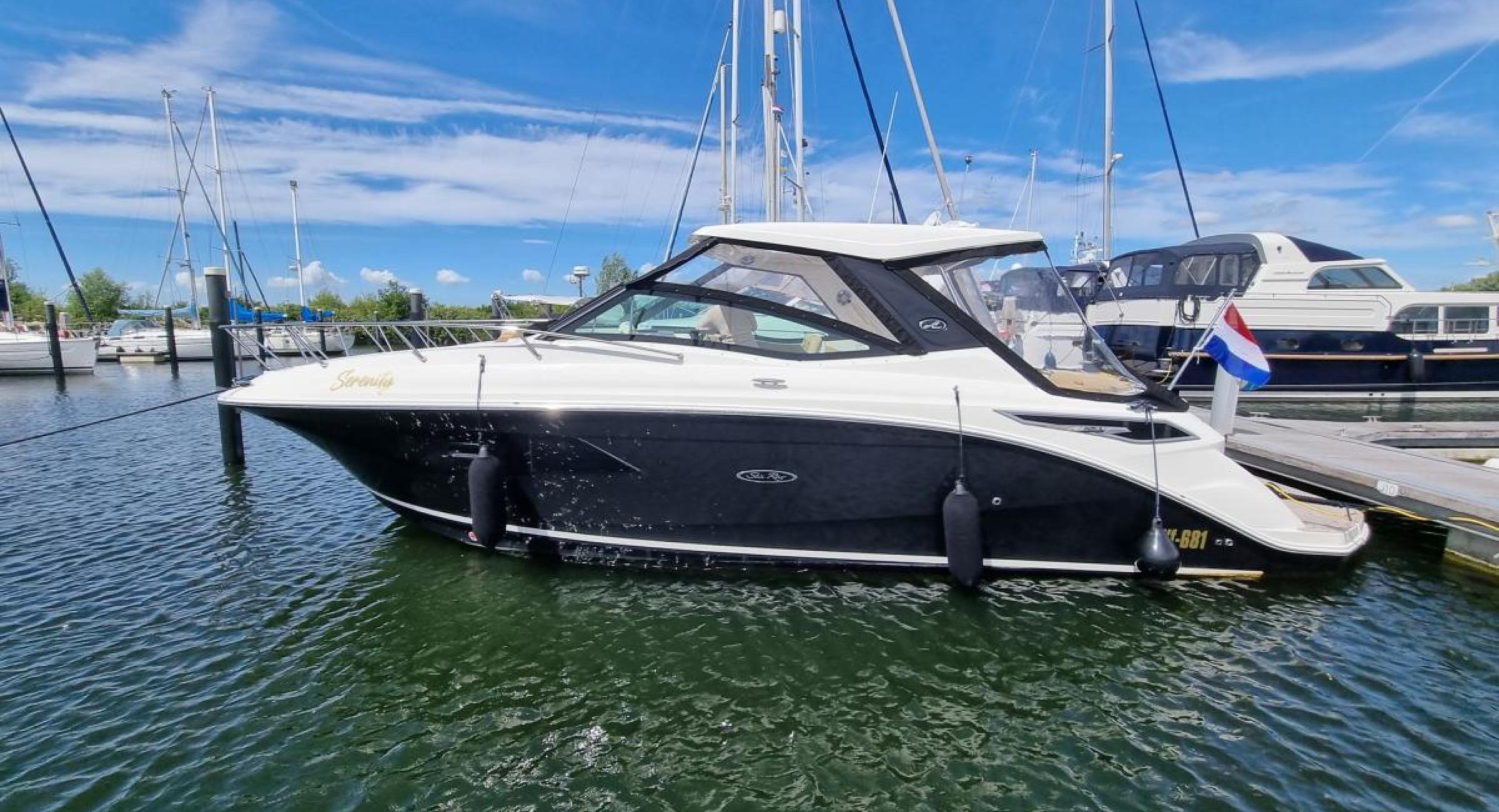 320 Searay Sundancer