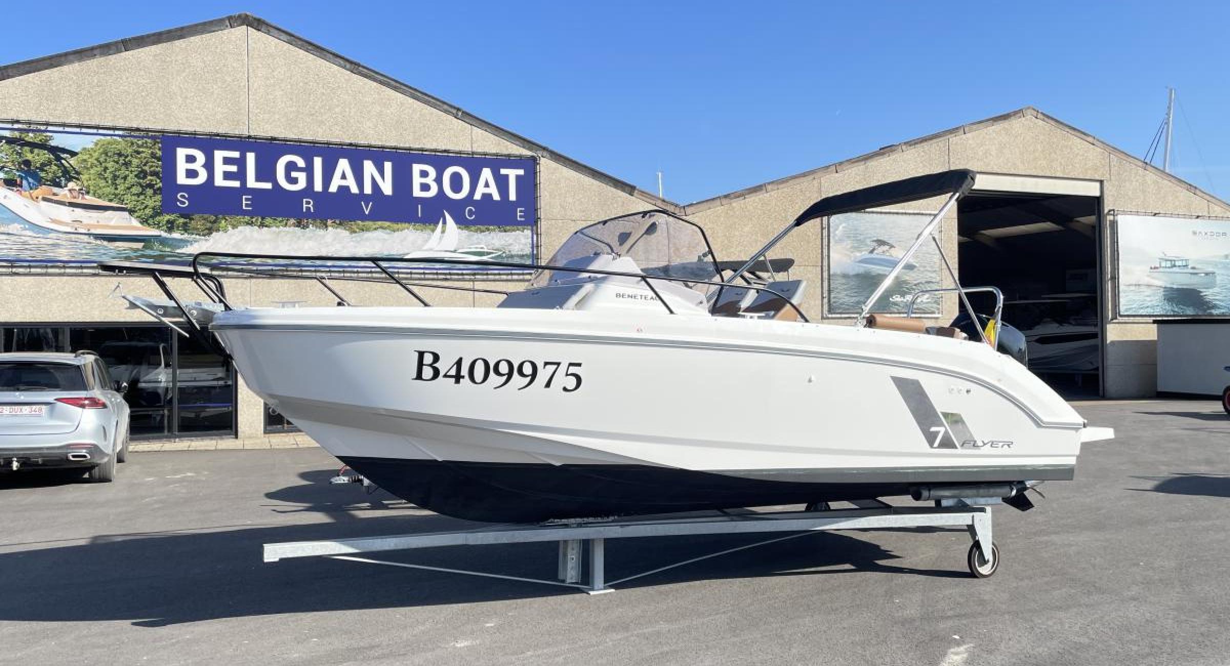 Beneteau Flyer7 motorboot te koop boten te koop 2dehands