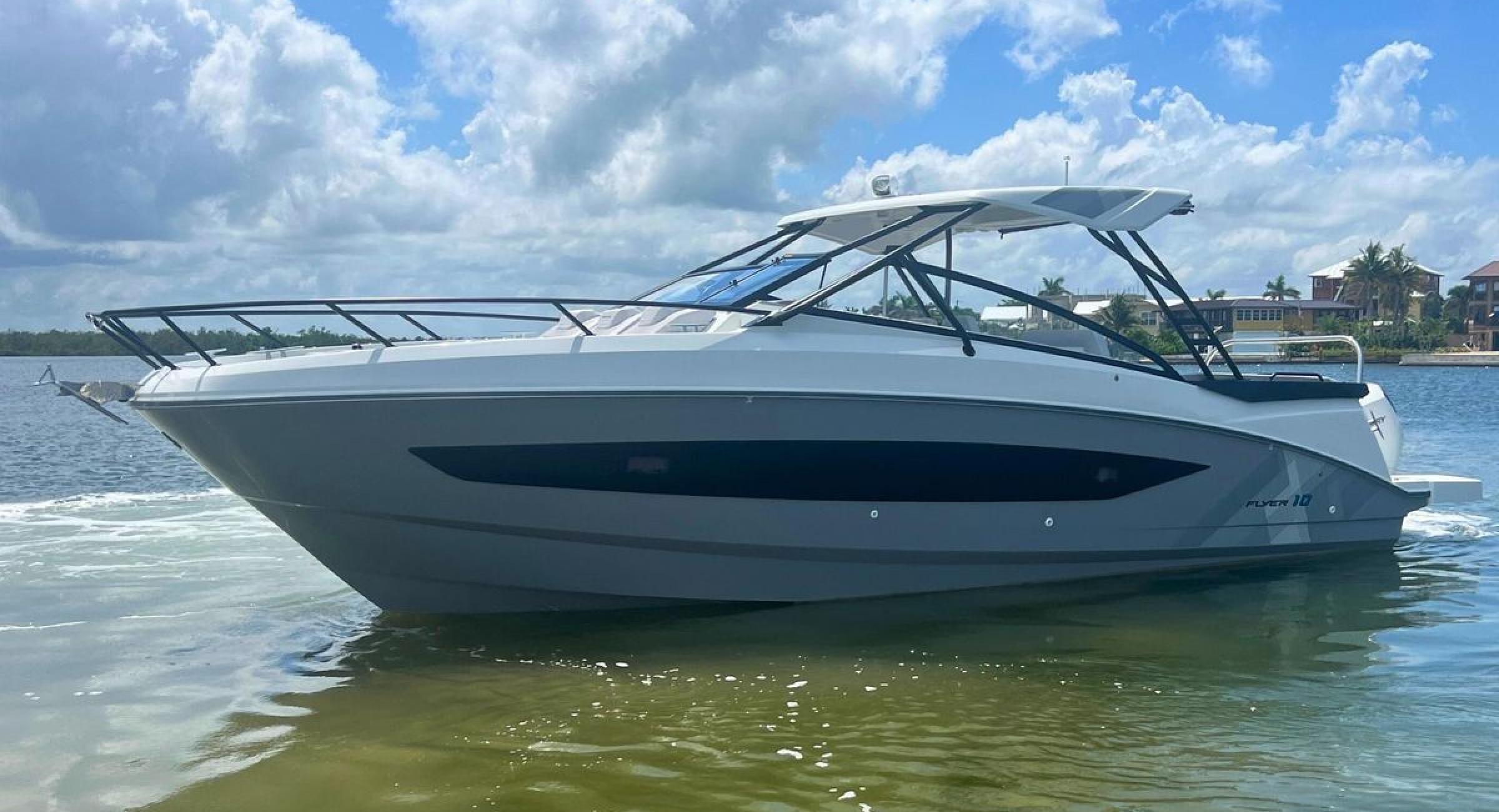 Beneteau Flyer 10 Pilot edition boten te koop Belgian Boat Show