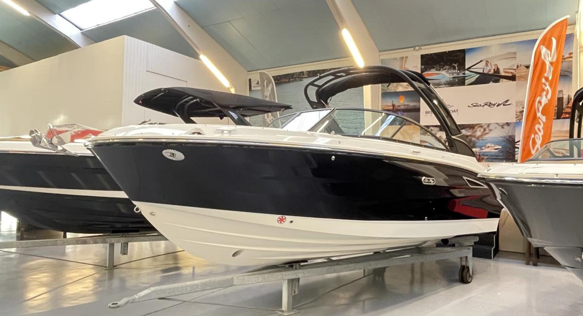 250 SDX Searayboats motorboot powerboatscenter Belgianboatshow boot te koop