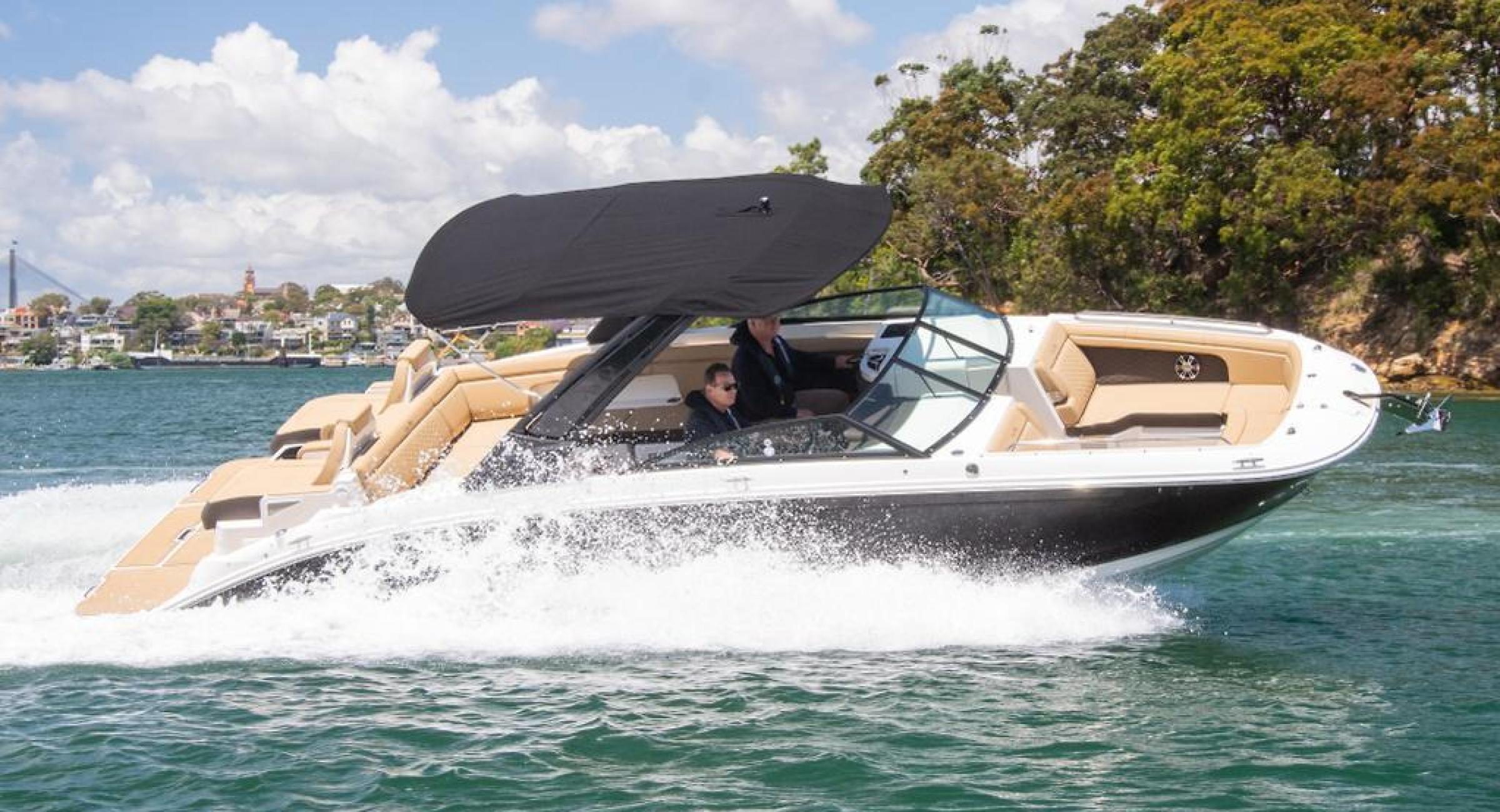 Searay 290 SDX Searayboats Belgian Boat Service Nieuwpoort