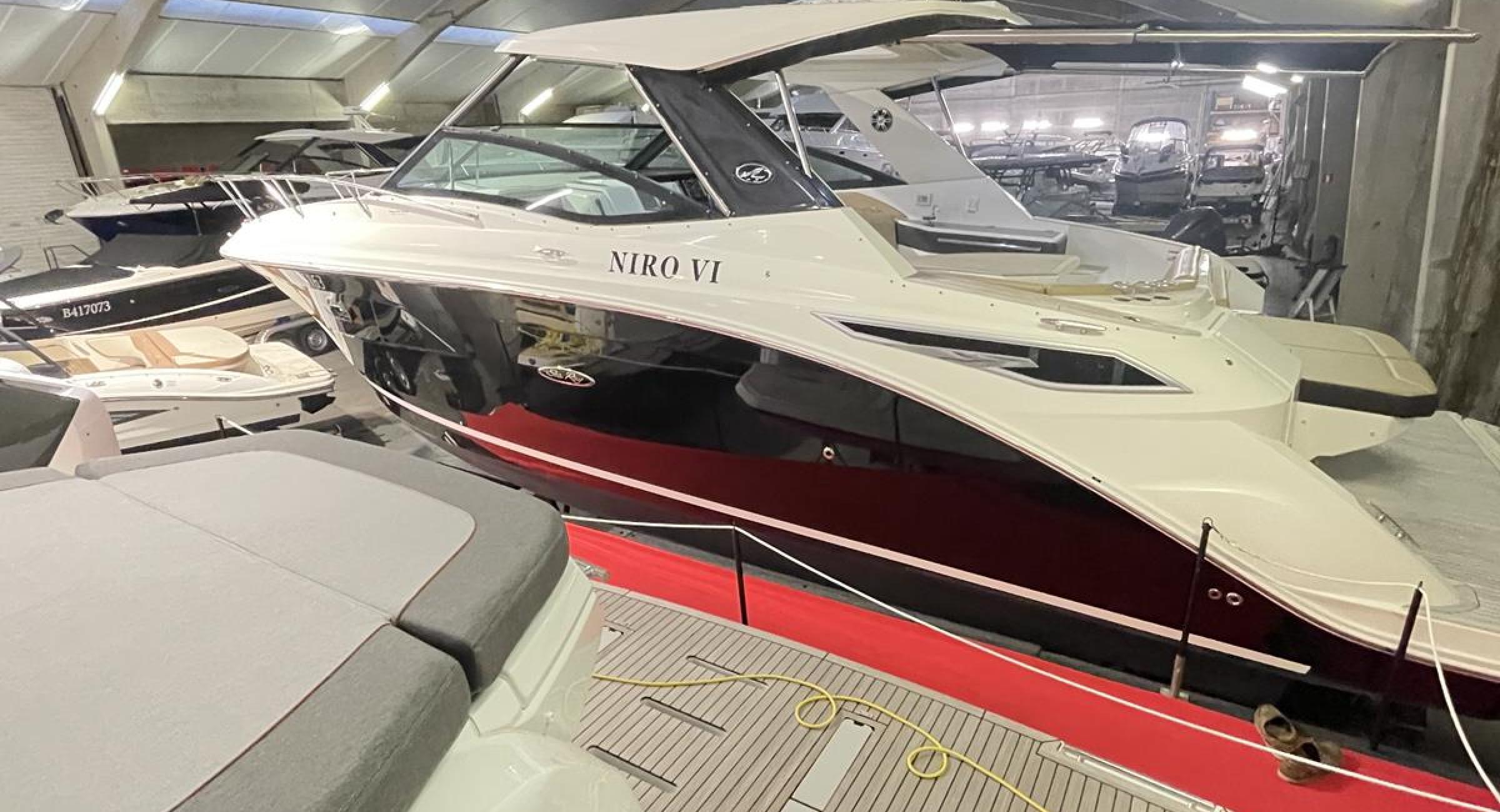 Searay Sundancer 320 Belgian Boat service Nieuwpoort