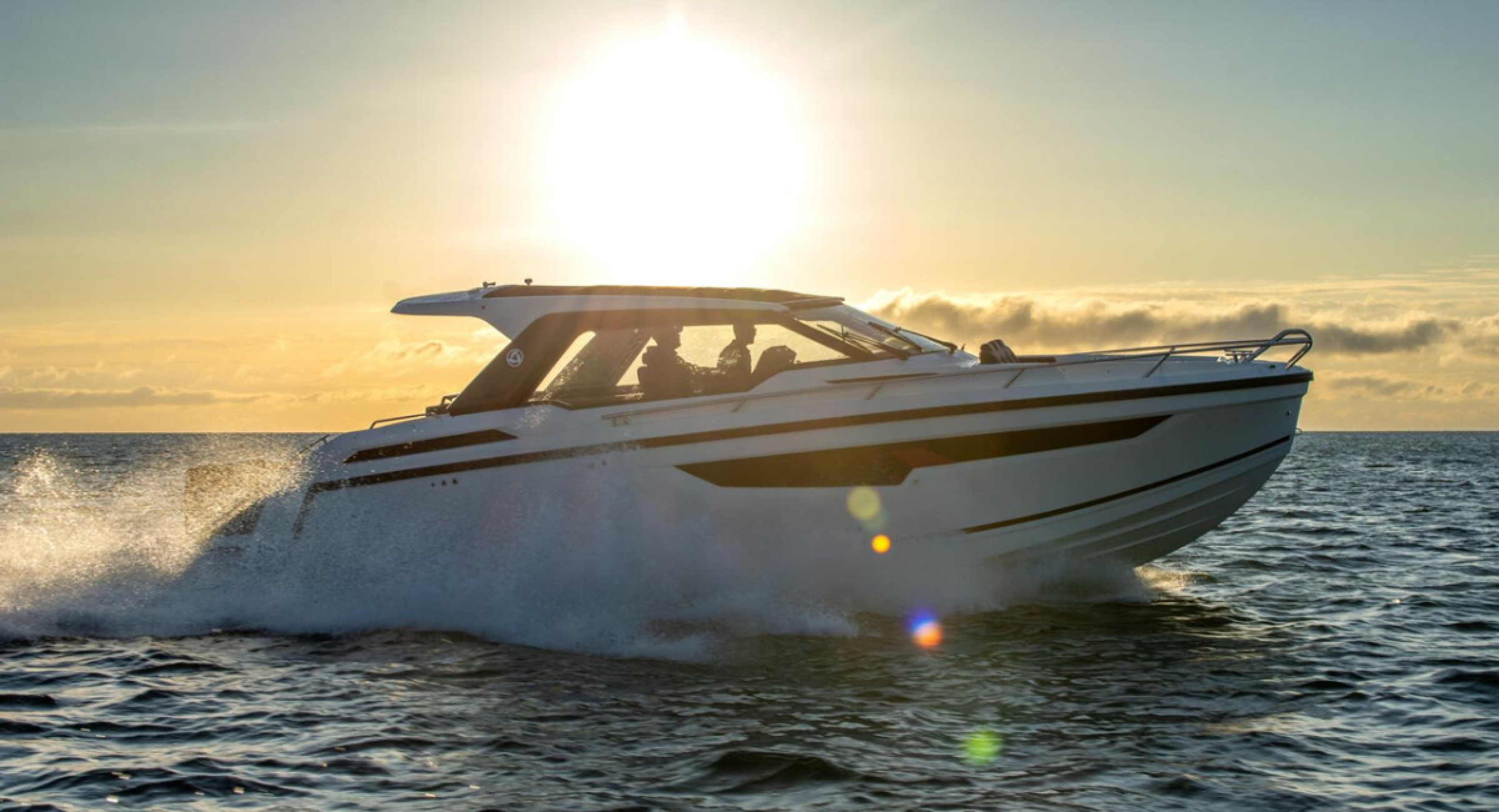 Parker Sorrento 100 Belgian Boat Service Nieuwpoort