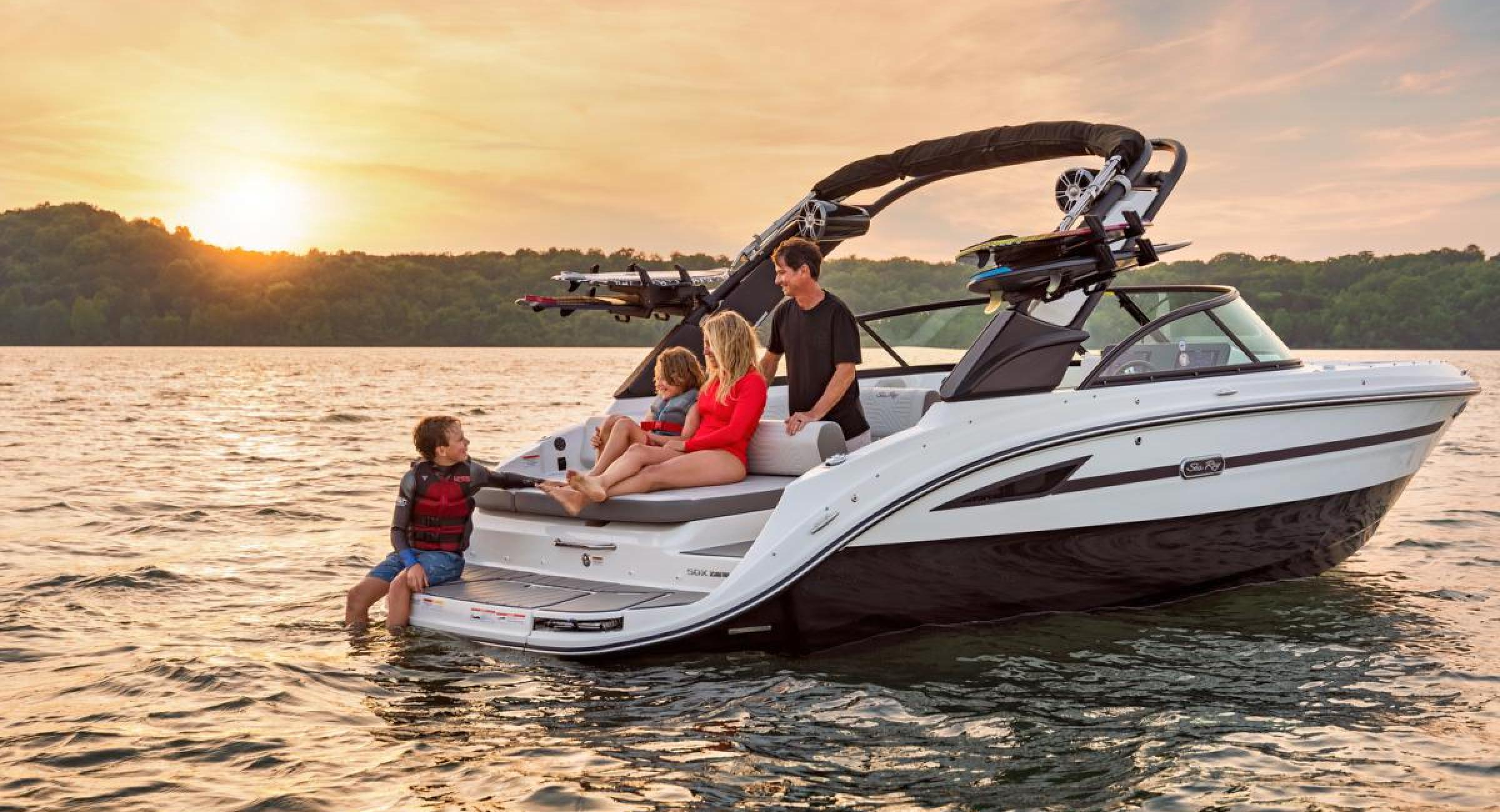 Searay 230 SDS Surf Belgian Boat Service Nieuwpoort