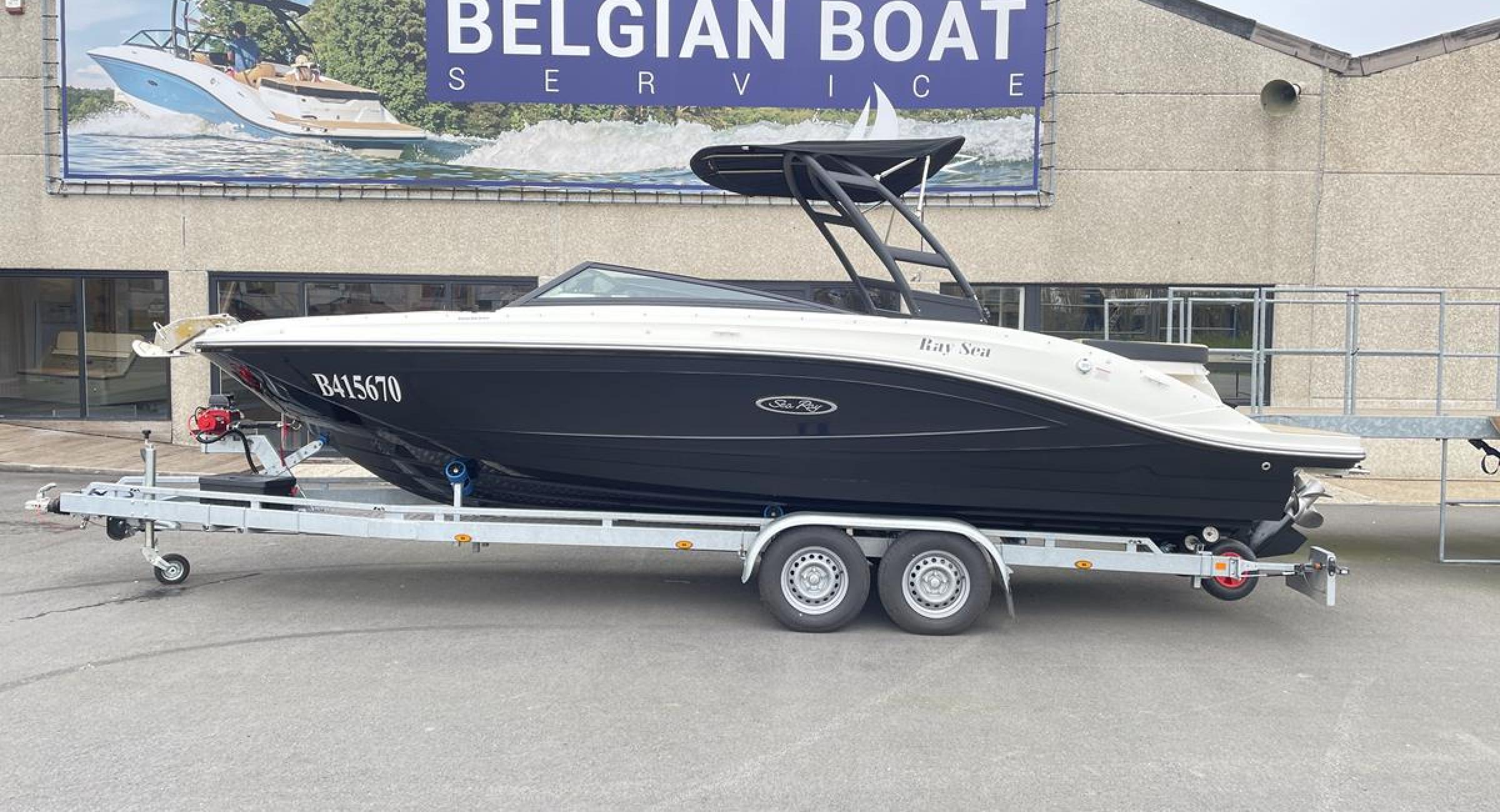 Searay 230 SPX Searay sportboot Belgian Boat Service Nieuwpoort
