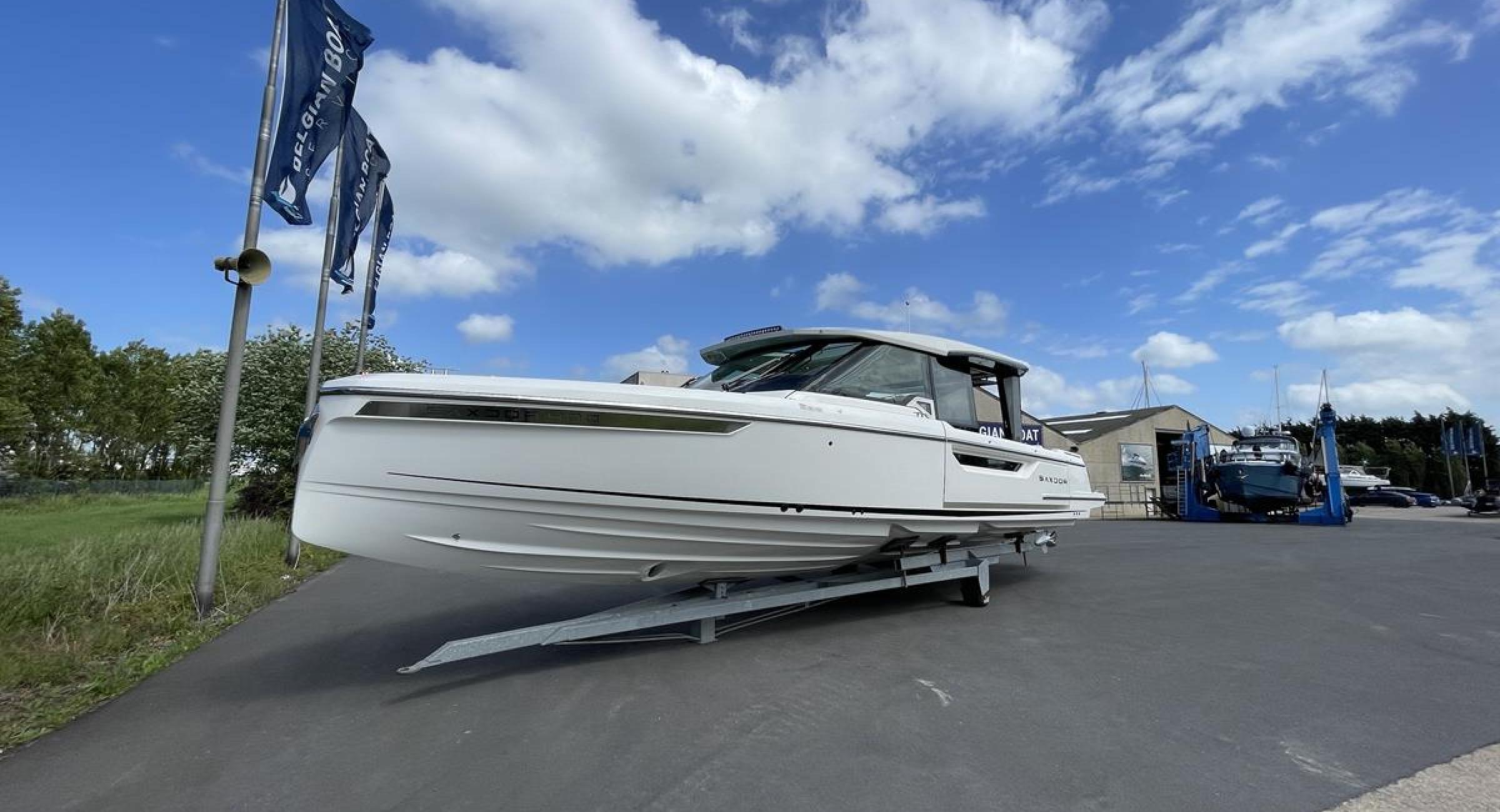 Saxdoryachts 400