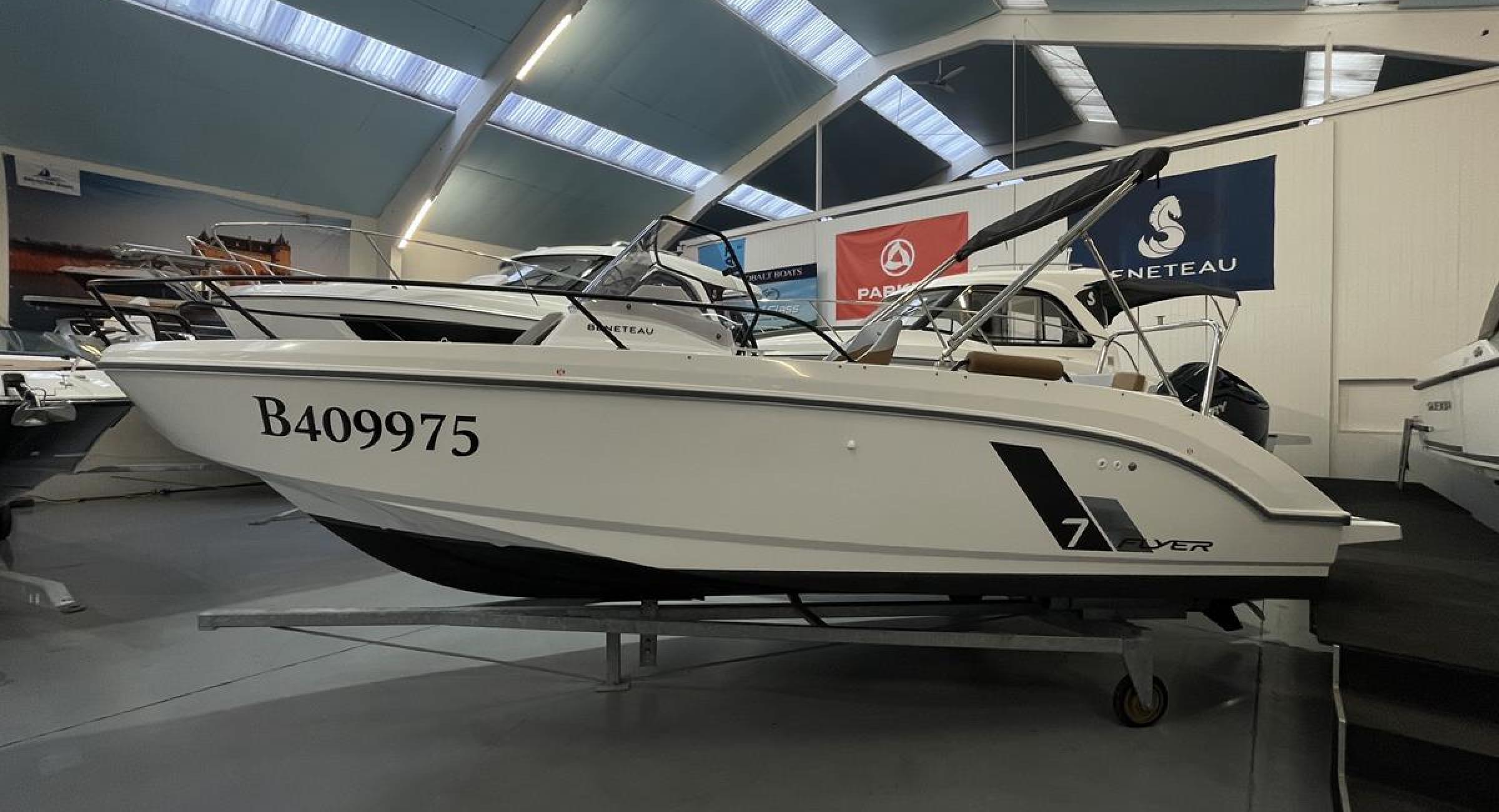 Beneteau Flyer 7 Sundeck