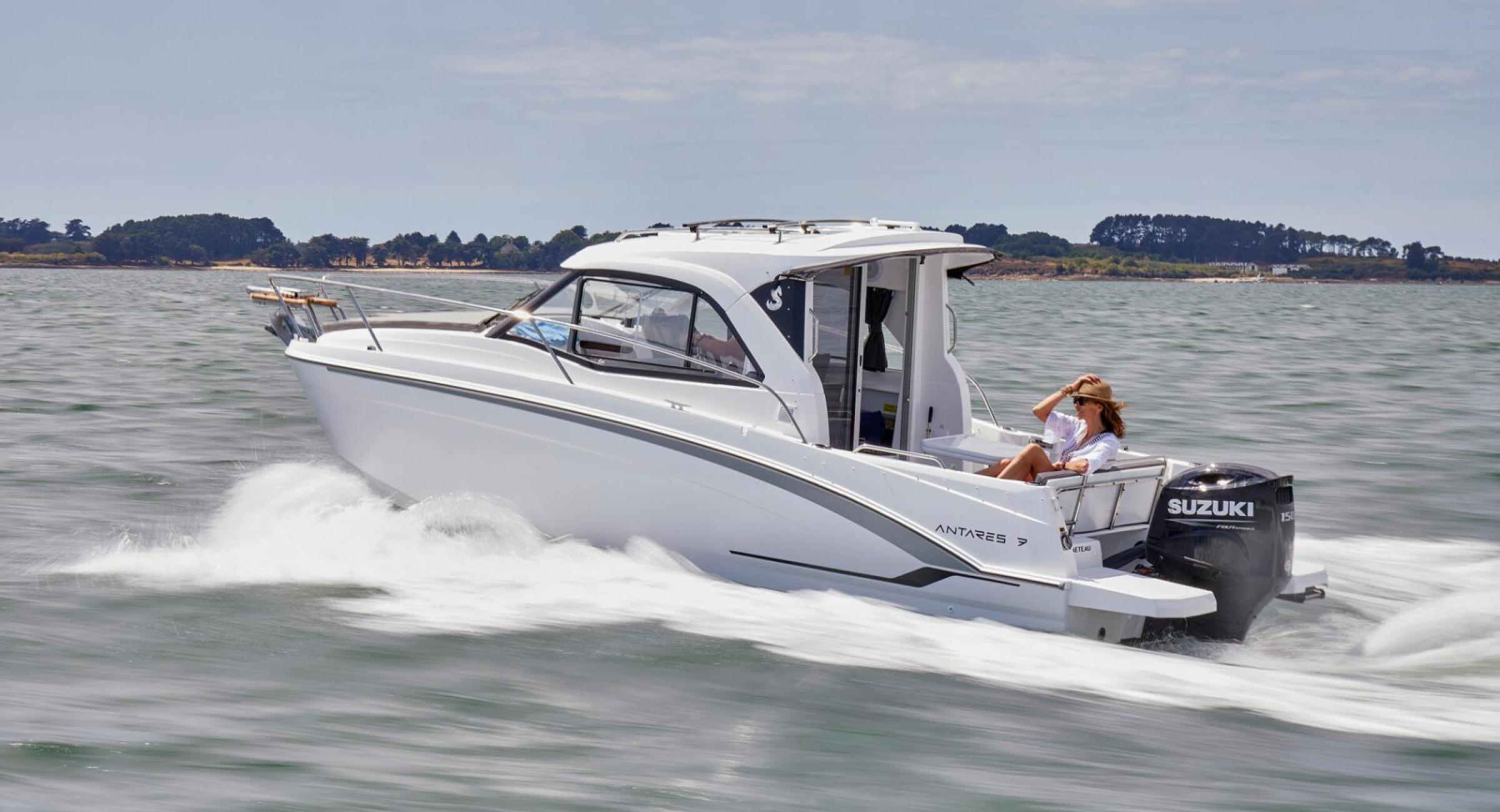 Antaris 7 Outboard