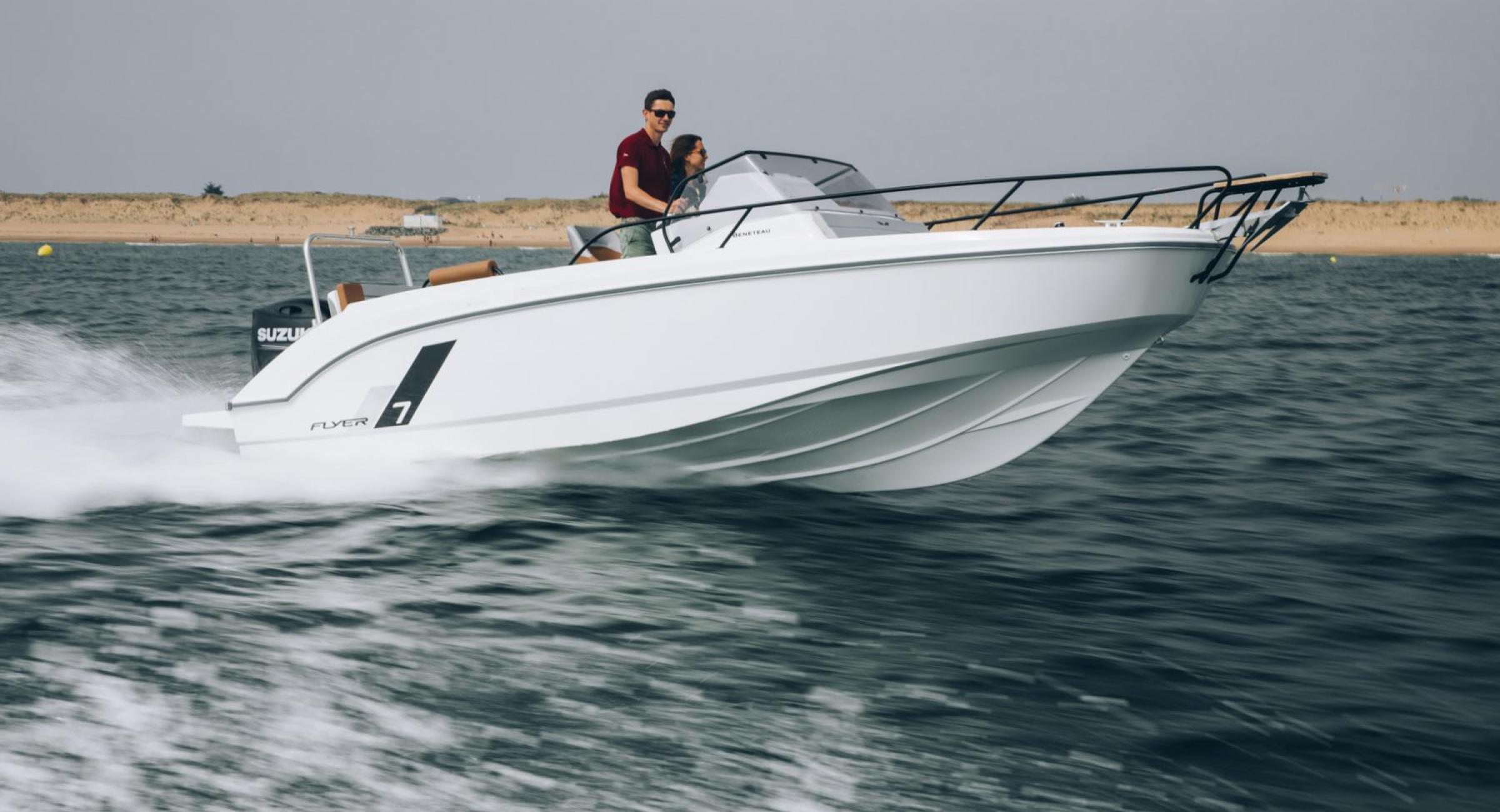 Beneteau Flyer 7 Sundeck