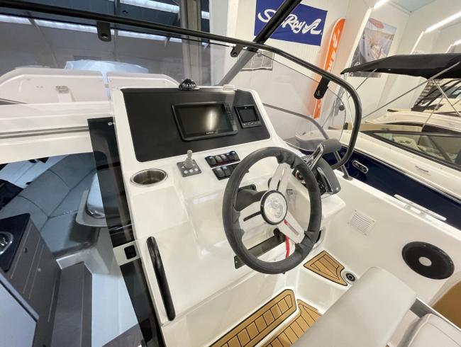 Flyer 8 Sundeck Beneteau