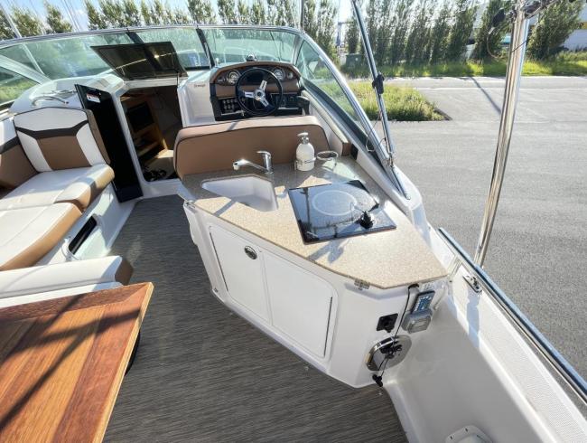 V255 Four Winns Motorboot Fourwinns boats speedboot cabincruiser te koop