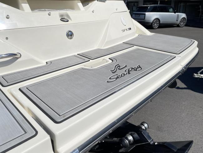 230 Searay SPX