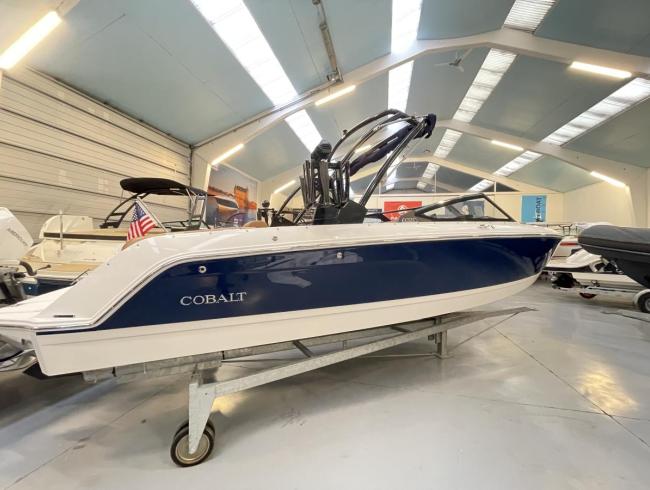 CS23 COBALTBOATS Cobalt Searay Baylinerboats 