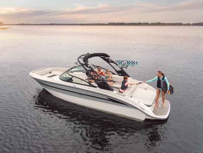 270 Searay Surf