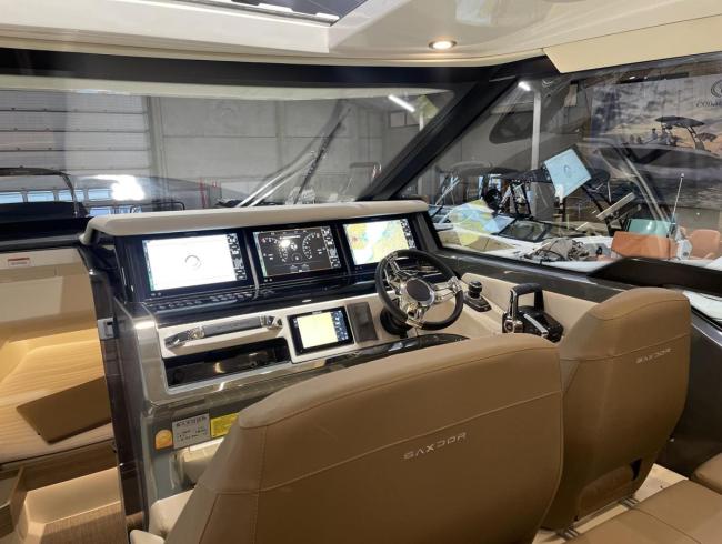 Saxdoryachts 400 GTC Saxdoryachts motorboot speedboot  motorboten