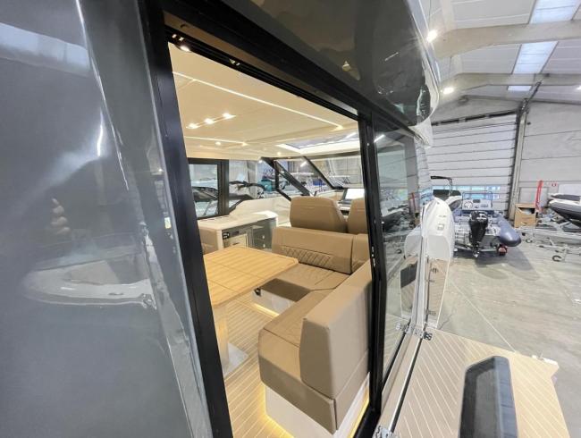 Saxdoryachts 400 GTC Saxdoryachts motorboot speedboot  motorboten