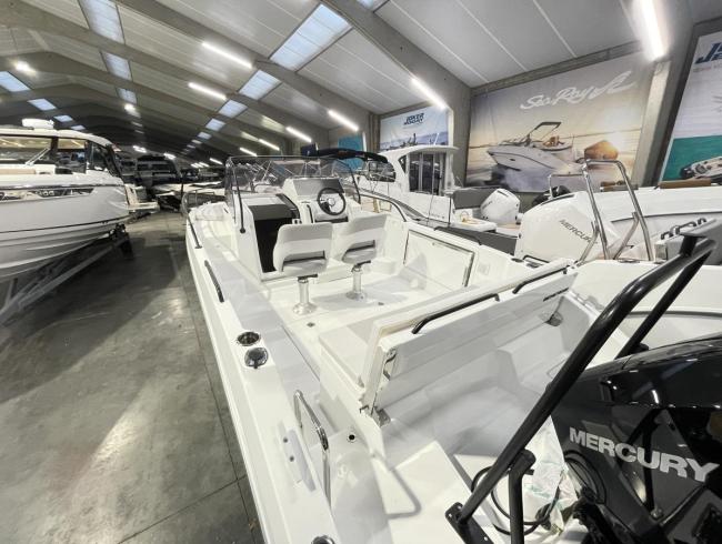 Sundeck Flyer 7 motorboot bateau à moteur