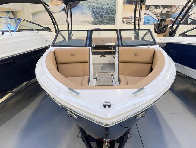 Cobaltboats Searayboats CS22