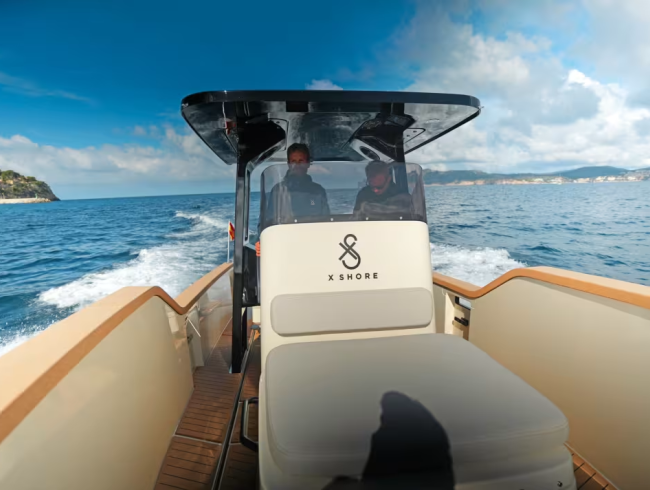X Shore Bateau électrique 