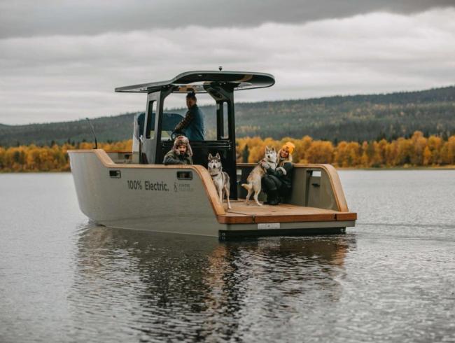 X shore 8000 moterboot te koop