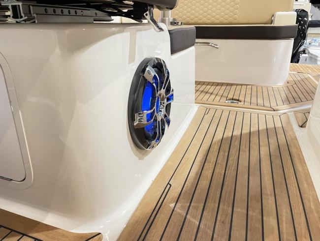 Searayboats 265 Sundancer motorboot boot kopen 