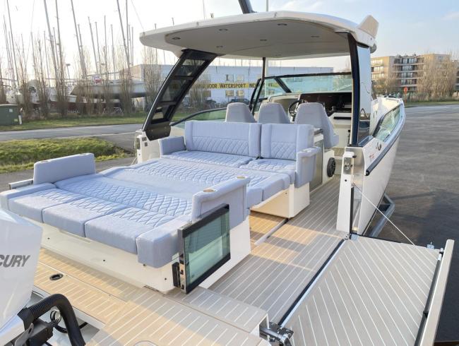 Saxdoryachts 320 GTO Saxdoryachts Axopar motorboot te koop 