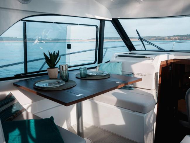 Boot te koop Beneteau Antaris 9 Belgianboatshow
