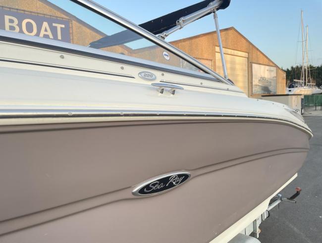 220 Sunsport Searay motorboot Belgian boat show