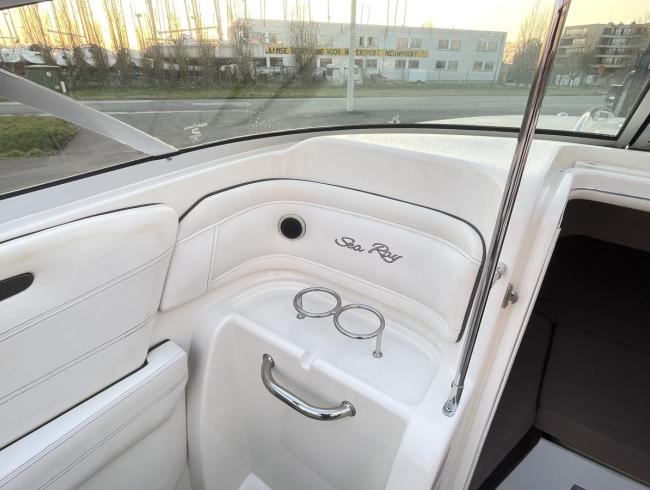 220 Sunsport Searay motorboot Belgian boat show