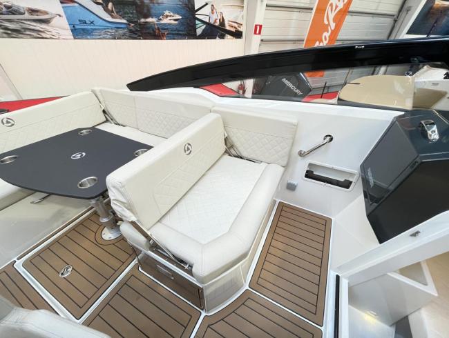 720 Parker Adventure Belgian Boat Show 2025