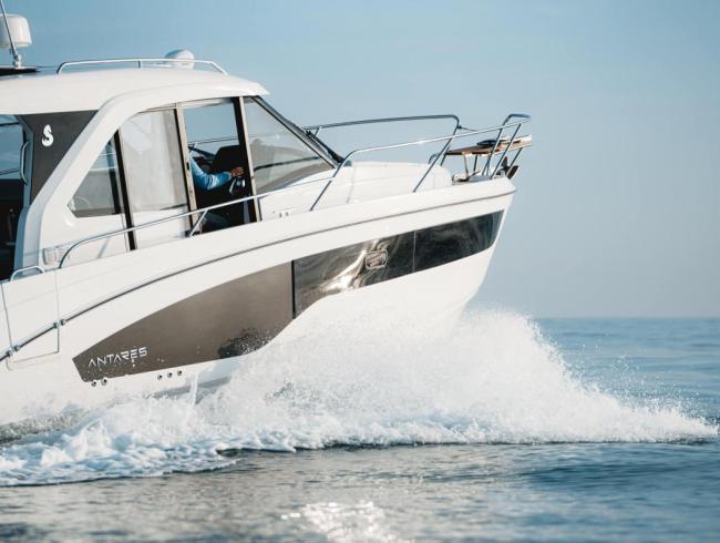 Boot te koop Beneteau Antaris 9 Belgianboatshow