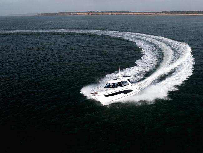 Boot te koop Beneteau Antaris 9 Belgianboatshow
