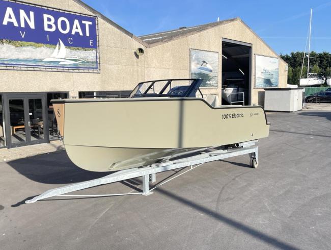 Xshore elektrische motorboot elektrisch varen 100% electric Motorboot Botentekoop