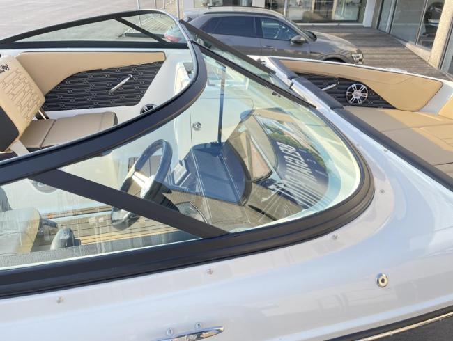 Searay 210 SPX motorboot te koop 