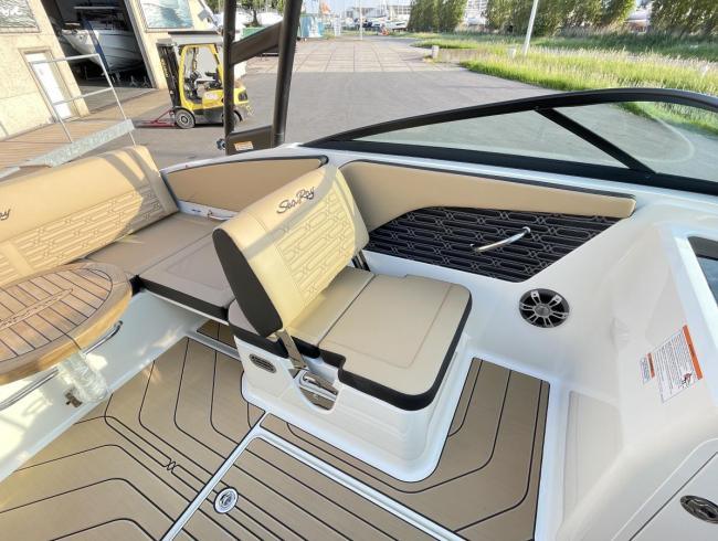Searay 210 SPX motorboot te koop 