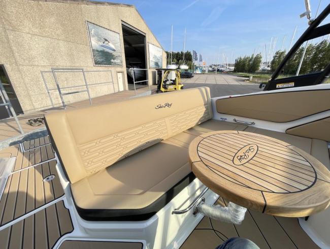 Searay 210 SPX motorboot te koop 