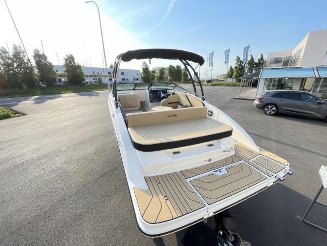 Searay 210 SPX motorboot te koop 