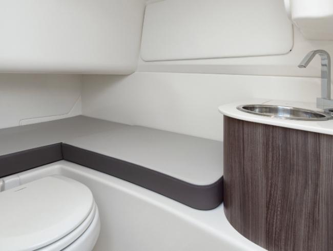 270 Searay SDX Sundeck series mototboot