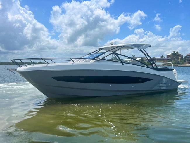 Beneteau Flyer 10 Pilot edition boten te koop Belgian Boat Show