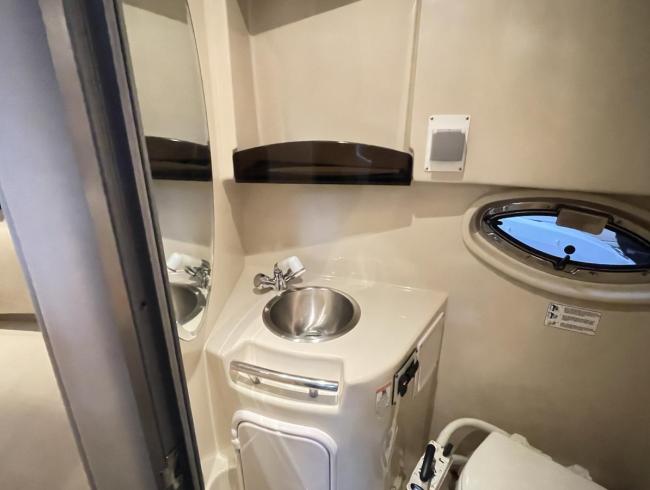 V258 Four Winns Cruiser powerboats te koop motorboot te koop boten te koop