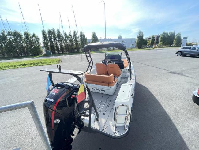 Saxdoryachts 200 te koop motorboot speedboot powerboat te koop