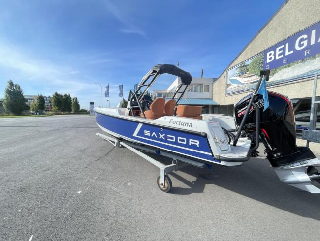 Saxdoryachts 200 à vendre bateau de sports powerboat Saxdor