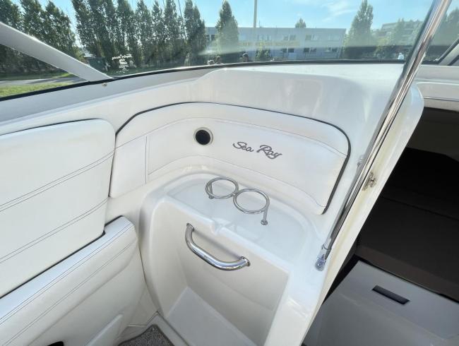 220 Sunsport Searay motorboot Belgian boat show