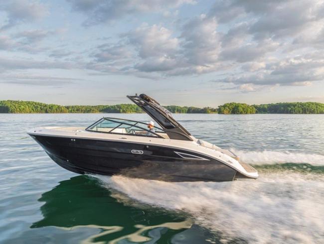 Sea Ray 250SDX speedboot sportboot motorboot