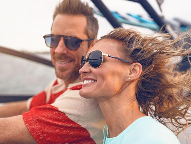 270 Searay SDX Sundeck series mototboot