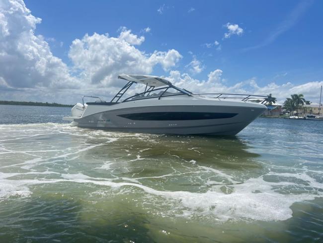 Beneteau Flyer 10 Pilot edition boten te koop Belgian Boat Show