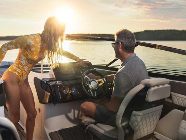 Searay sportboot motorboot