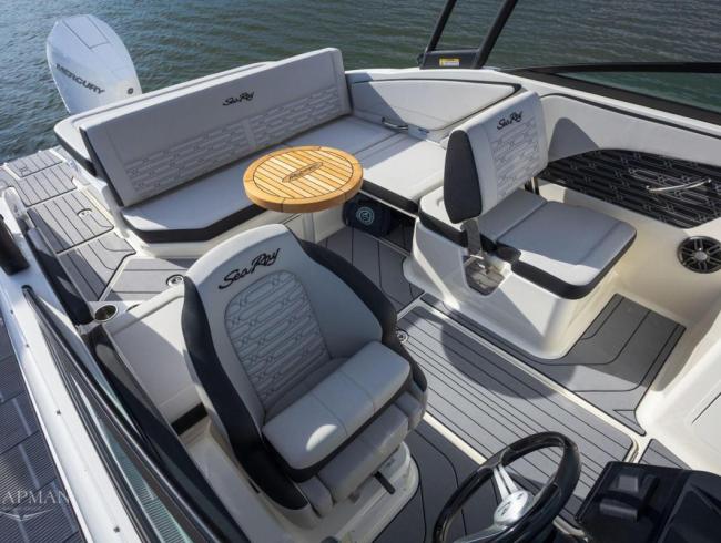 210 SPX  Searay outboard motorboot sportboot Belgian Boat Service