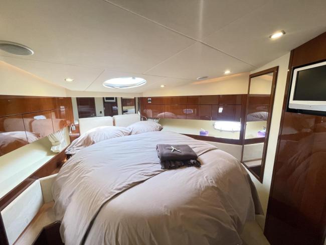 Fairline 48 Phantom motoryacht sportyacht Belgian Boat Show